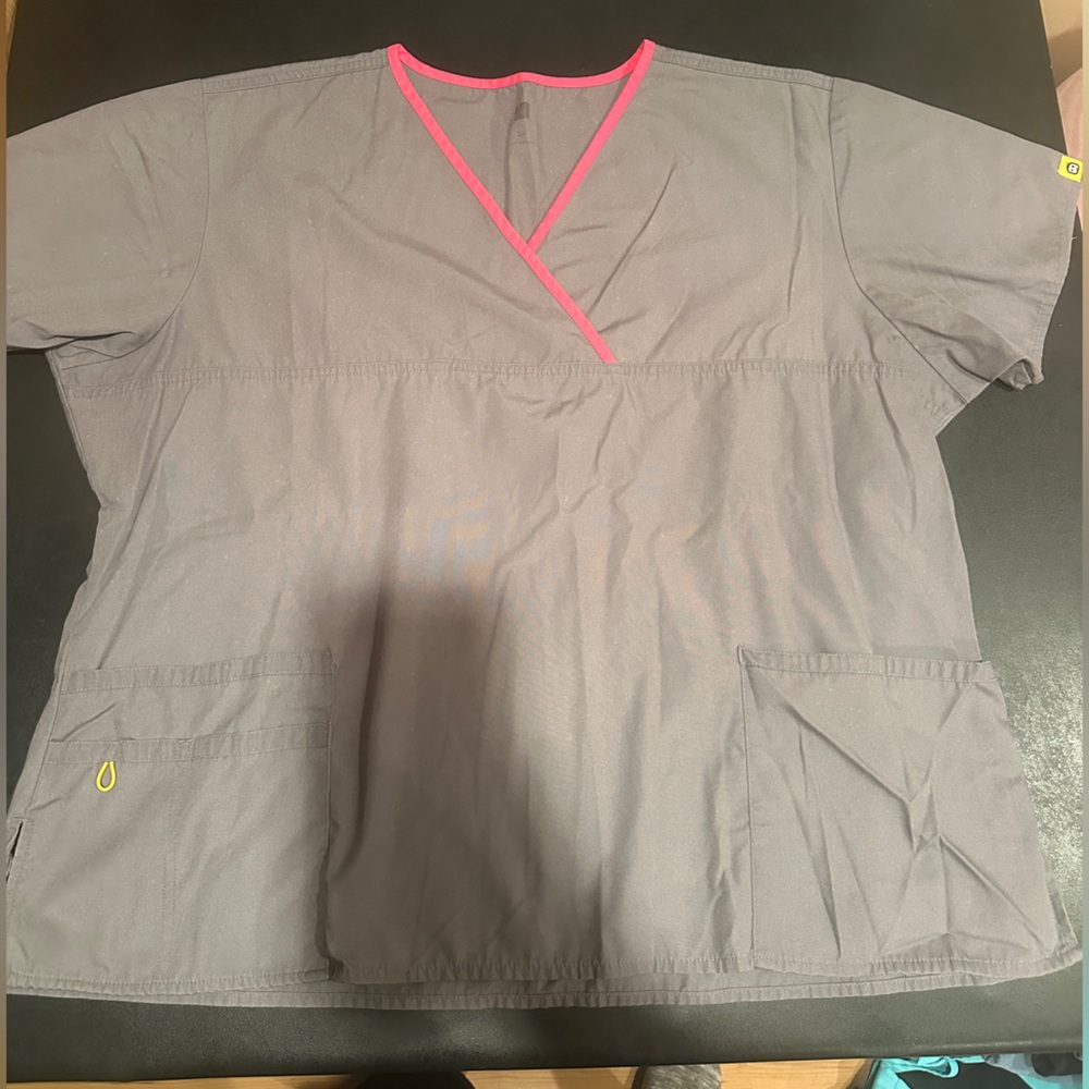 Gray Scrub Top with Pink Trim